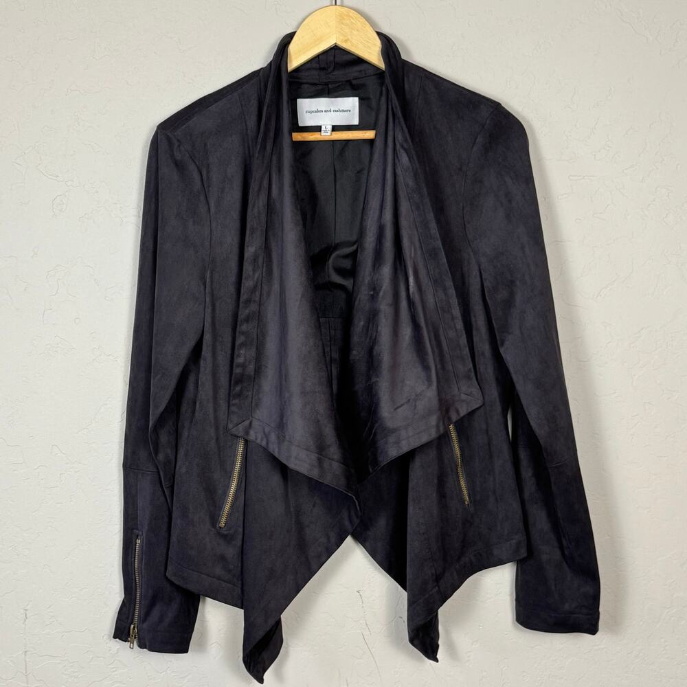 Cupcakes and Cashmere Faux Suede Open Asymmetrical Zippered Cardigan Size Large